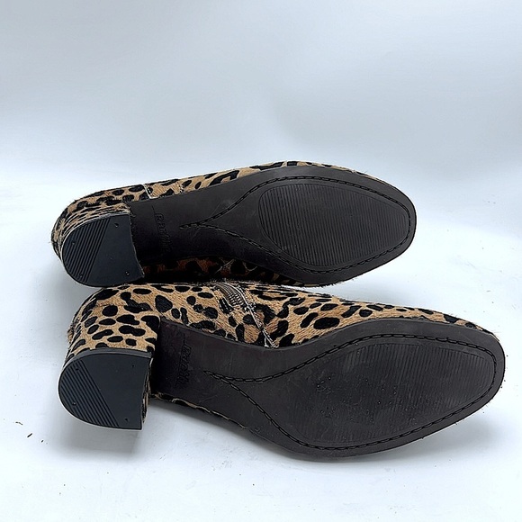 New EARTH cheetah print ankle booties size 6.5 - Picture 2 of 6